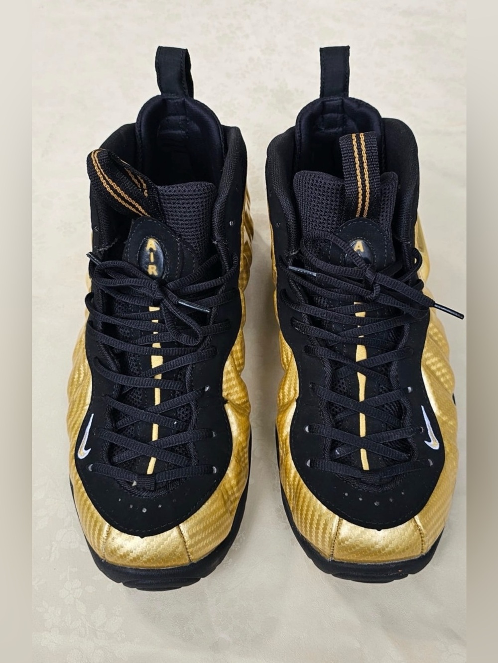 ✨ Nike Air Foamposite Pro Metallic Gold Black Men’s Size 11 👟